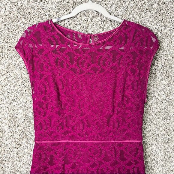 Adrianna Papell Dress Women’s 6 Lace Magenta Purple Short Sleeve Sheath - Picture 2 of 6